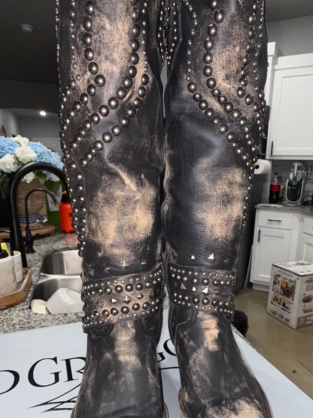 Old Gringo Beige and Black Silver Label Belinda boots relaxed fit size 9. - Picture 16 of 16